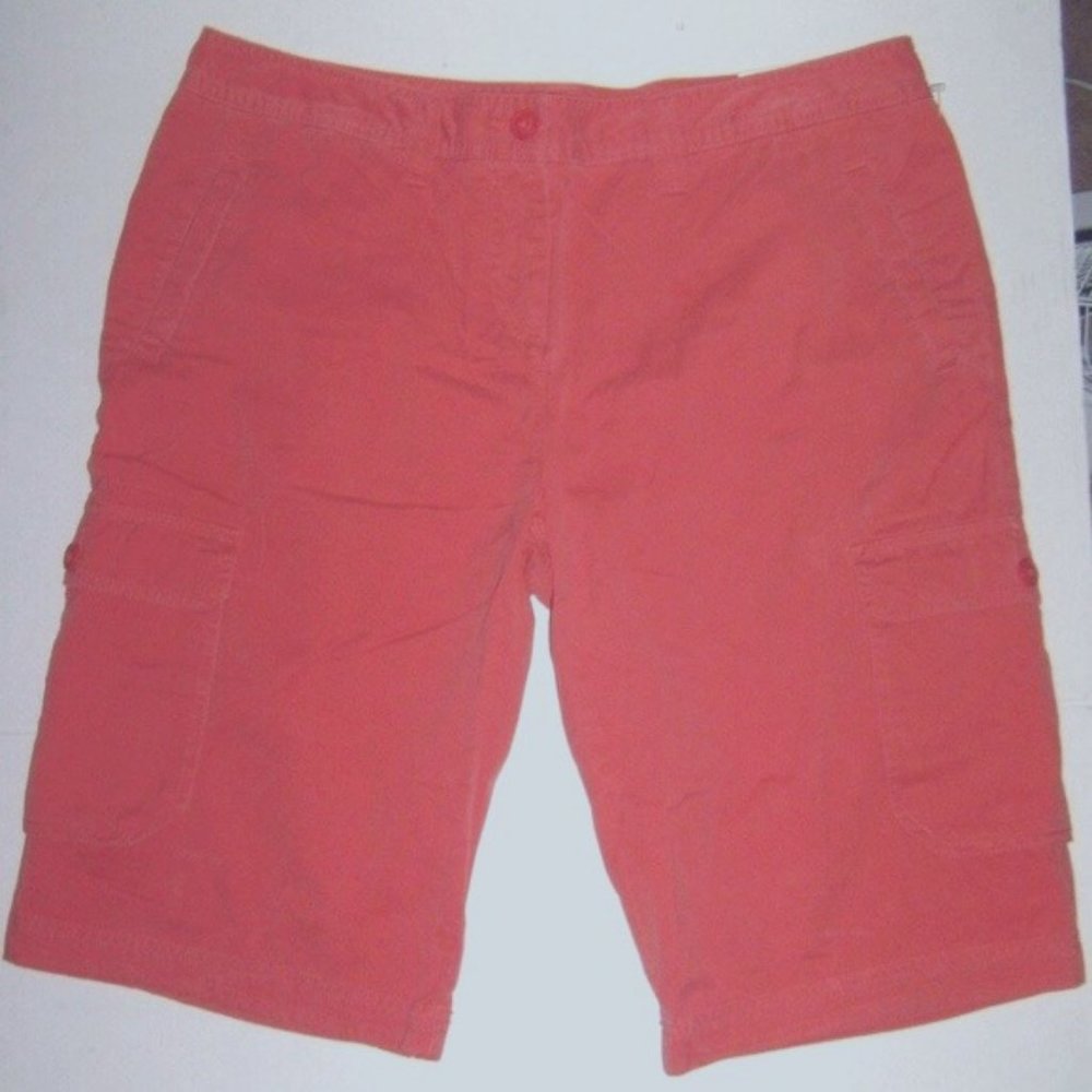Vintage 6 Pockets Soft Bermuda Walking Shorts